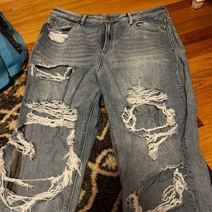 American Eagle mom jeans